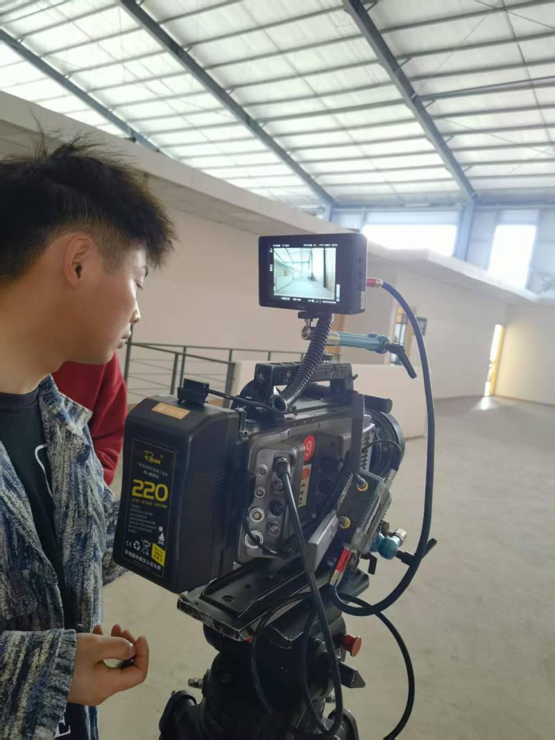 创新驱动，智领未来——琼海市TVC与广告片拍摄制作的创新实践