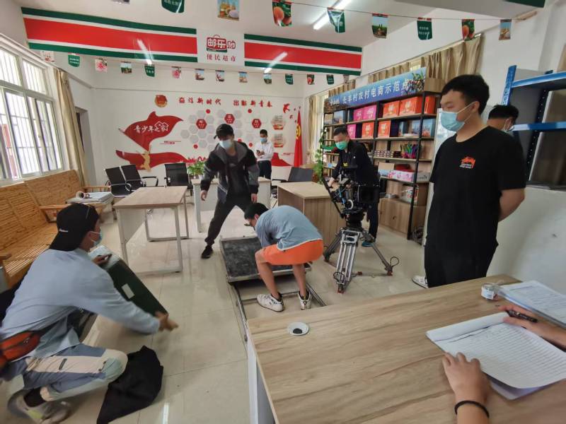 琼海市广告片拍摄公司：极简主义践行者，少即是多的视觉哲学
